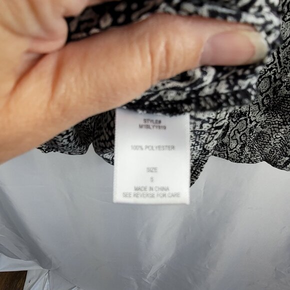 Ophelia Roe Black & Ivory Abstract Print Blouse Women's Size Small NEW - Picture 13 of 14